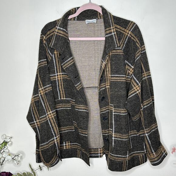DRESS FORUM Oversized Plaid Shirt Jacket Shacket Gray Tan Soft {3M47} - Picture 2 of 5